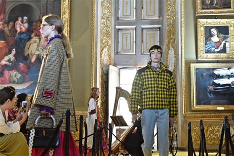 gucci sfilata palazzo pitti|EXCLUSIVE: First Look at New Gucci Visions Exhibit .